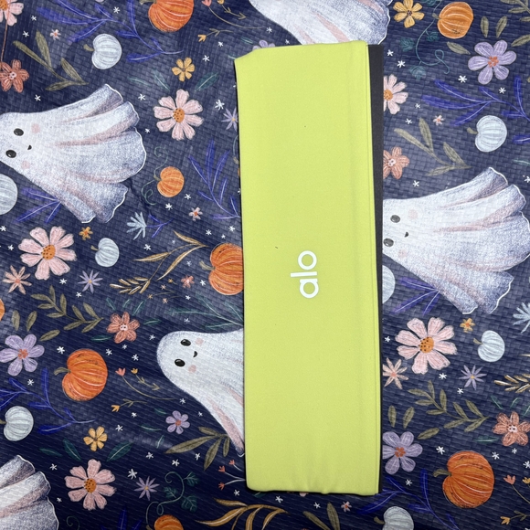 ALO Yoga Lime Green Headband - Picture 1 of 4
